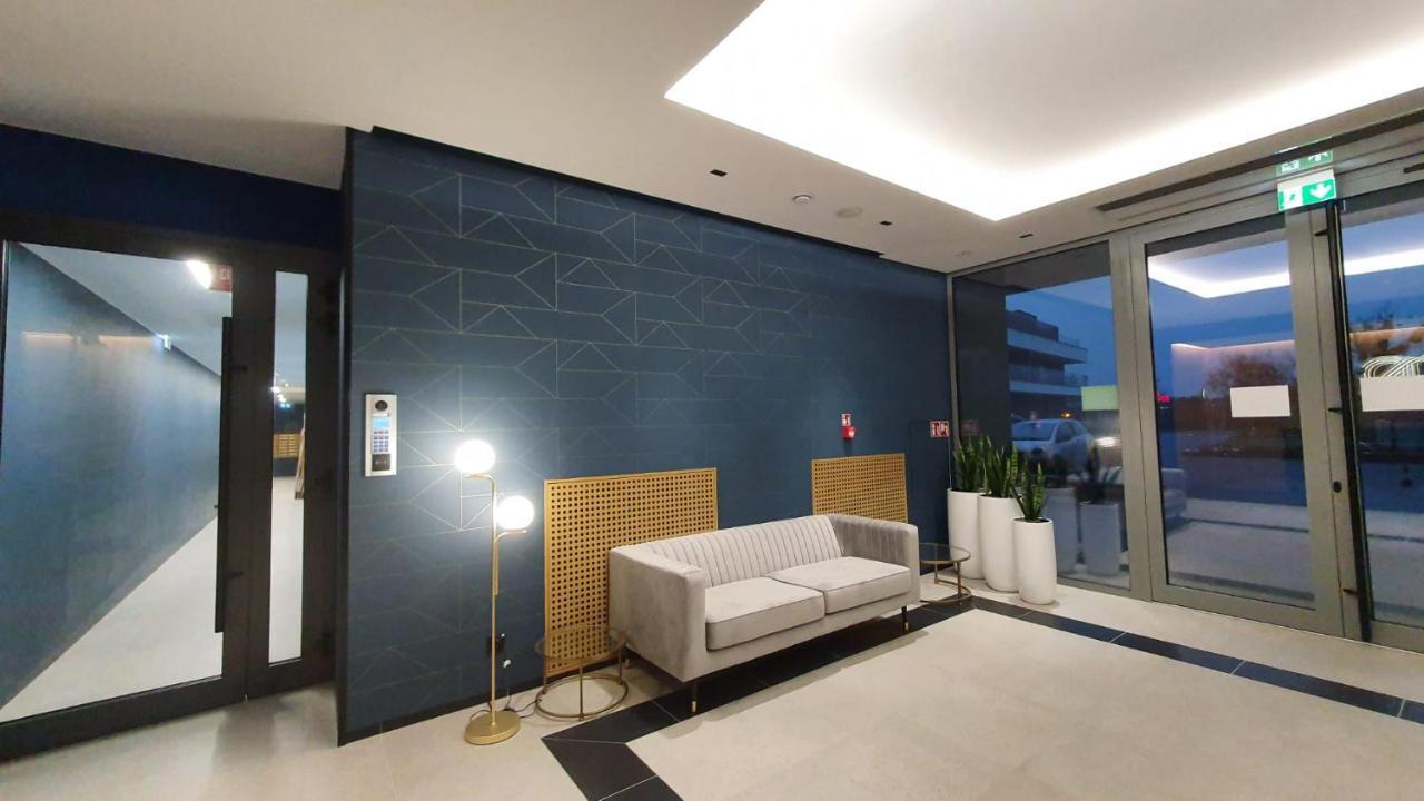Apartament Bursztynowy Modern Tower Gdynia Luaran gambar